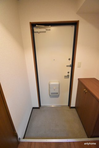 IF西梅田　仲介手数料無料の玄関