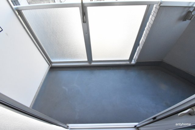 IF西梅田　仲介手数料無料のバルコニー