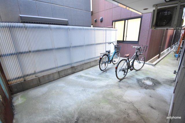 IF西梅田　仲介手数料無料の駐車場