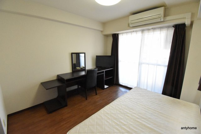 IF西梅田　仲介手数料無料の居間・リビング