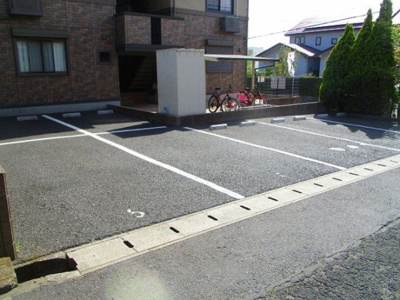 【駐車場】 | クリエール