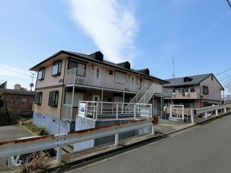 【外観】 | 2021年8月フルリノベーション予定♪小田急線「五月台」駅徒歩8分！「栗平」駅も徒歩10分！便利な立地の2階建てアパートです♪