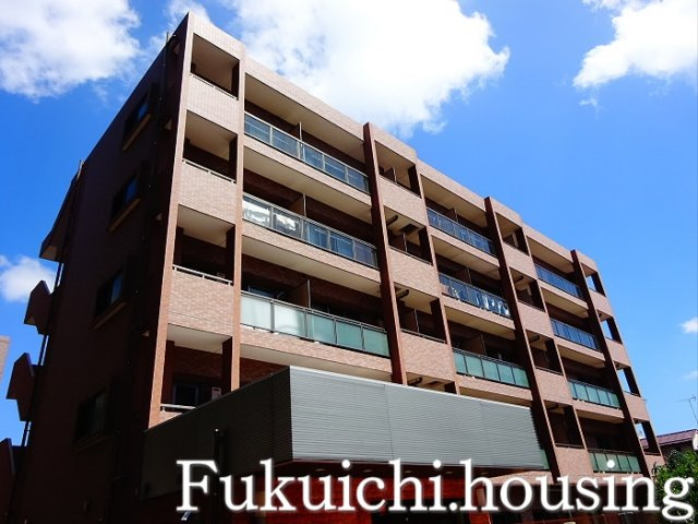 ブルーガーデン初音の外観