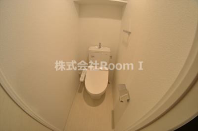 【トイレ】 | レオンコンフォート本町東Ⅲ | コンパクトで使いやすいトイレです