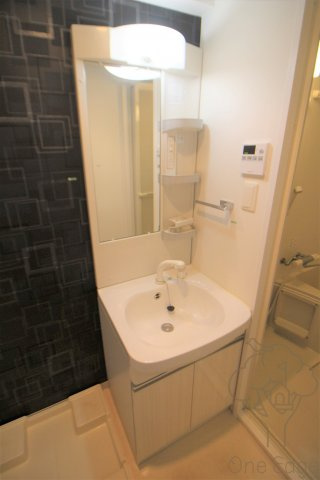 S-RESIDENCE新大阪Gardenの独立洗面台