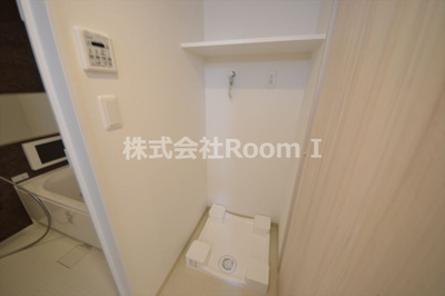 【洗面所】 | スプランディッド安土町 | ゆったりとスペースのある洗面所