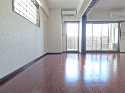 【洋室】 | ラクラス本町東 | 個人の部屋や寝室として使える洋室です