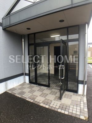 【エントランス】 | シャルマン平成 | 建物の内部です