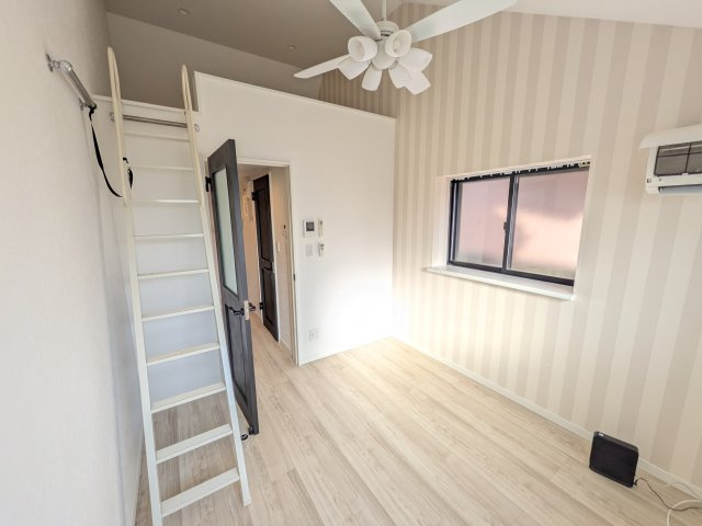 アザーレ・クオン向ヶ丘遊園の居間・リビング