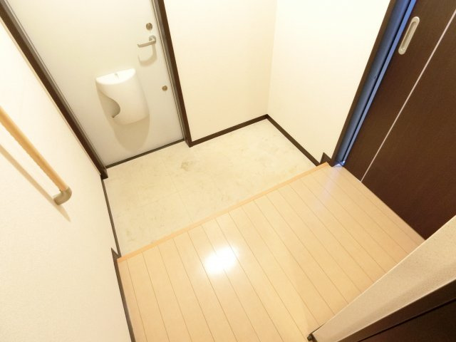 サンライズの玄関