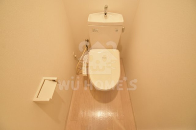 【トイレ】 | ラポルテ | 清潔感のあるトイレです