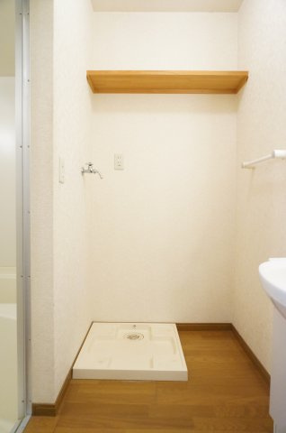 熊本市東区戸島４丁目のアパートの洗面所