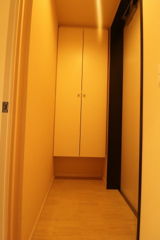 【玄関】