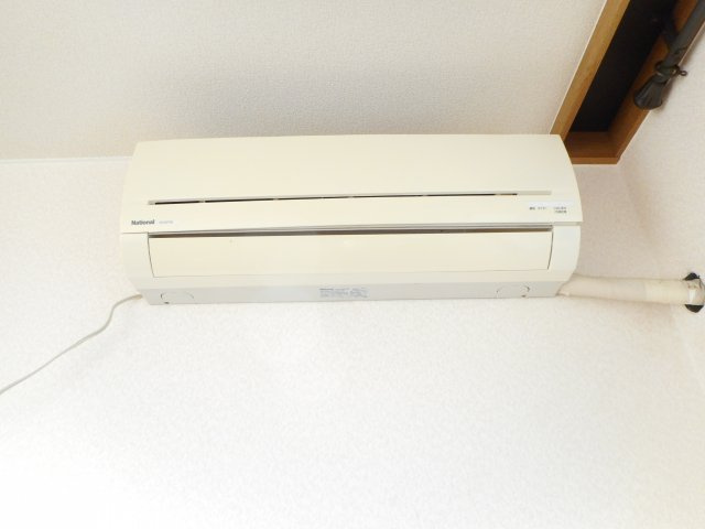 【設備】 | カンフォータブル一番館 | エアコン