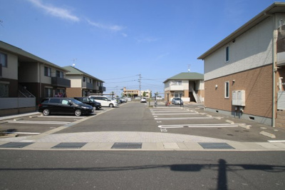 【駐車場】 | サン・ヴィレッジ A棟