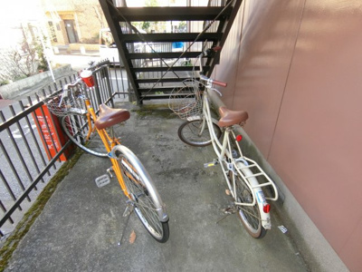 【その他共用部分】 | コーポアイリスⅠ | 自転車置き場