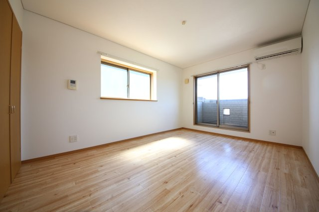 リベルテⅡの居間・リビング