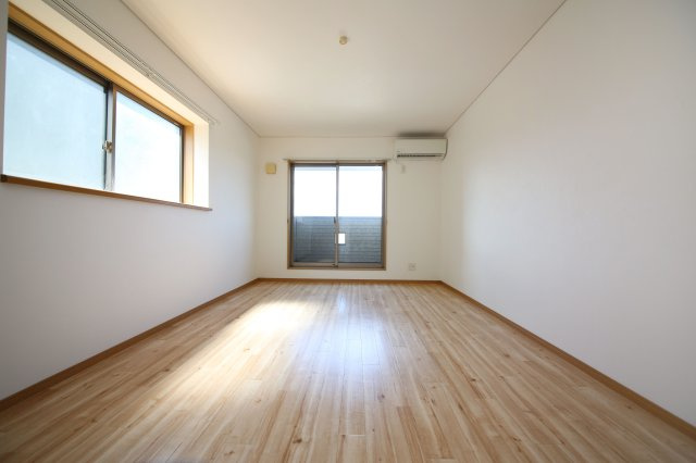 リベルテⅡの洋室