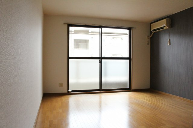 ALBA21の居間・リビング