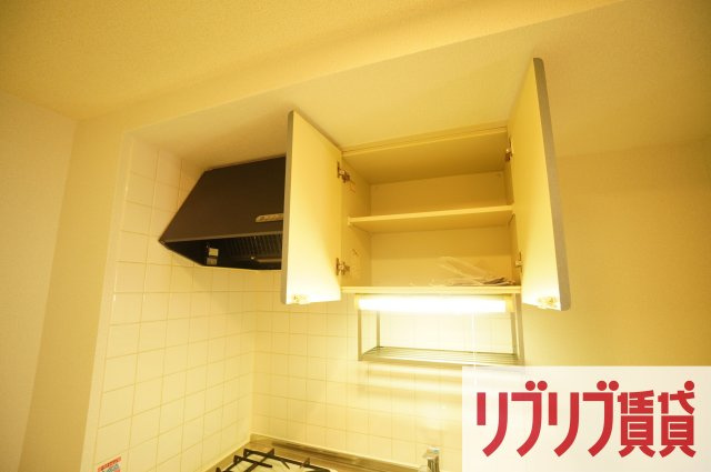 メゾン・ド・ヴィレ千葉中央のキッチン