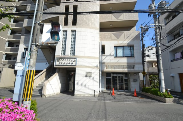 【外観】 | プレシュ牛田