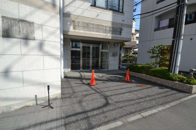 【外観】 | プレシュ牛田