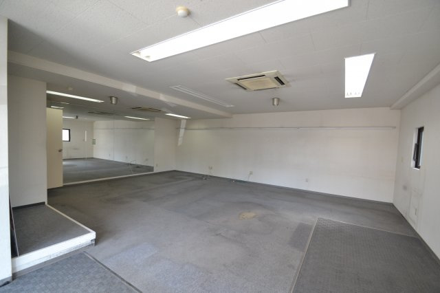 【内装】 | プレシュ牛田