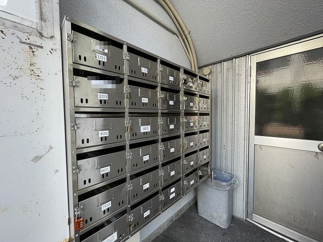 コートクレソン18のエントランス|清潔なエントランスです