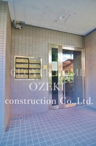 ウエストサイドハイツのエントランス