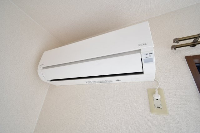 ドミール・シュクレの設備|2019年製の冷暖房エアコン