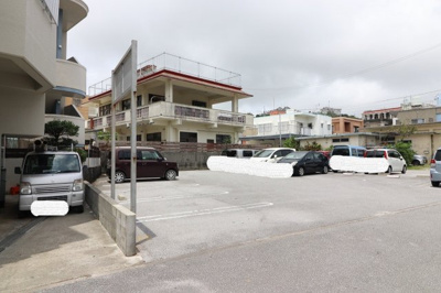 【駐車場】 | 西原町翁長店舗