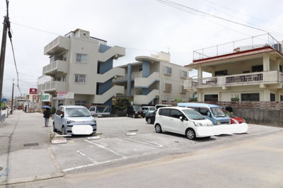 【駐車場】 | 西原町翁長店舗