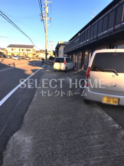 【駐車場】 | 車をお持ちの方に嬉しい駐車場付きの物件です
