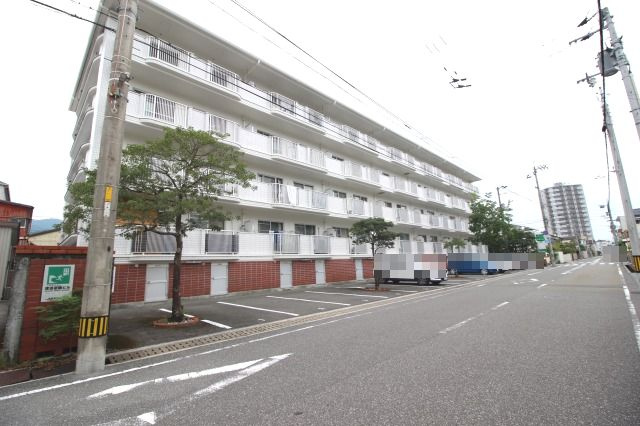 カーサ一ツ橋の外観|外はこのようになっています