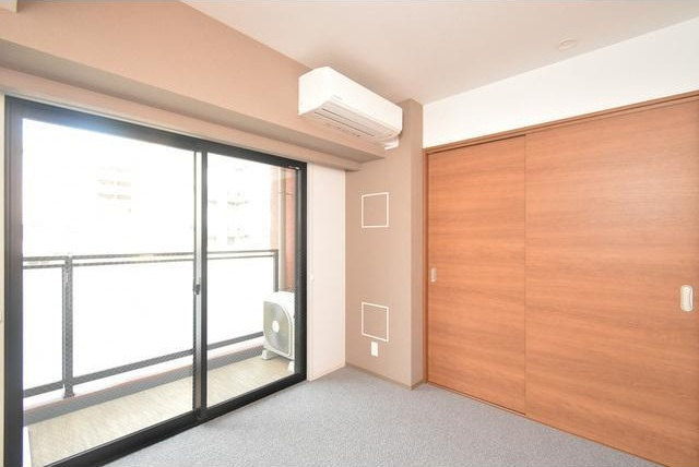 Uresidence Temmabashi　BRAVI不動産の寝室