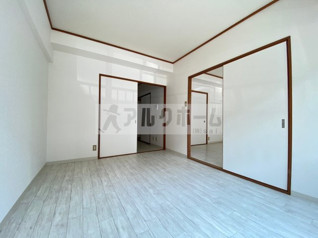 パールハイツ高木の洋室