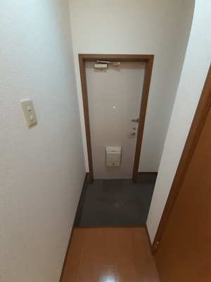 【玄関】 | エヴァーグリーンⅠ