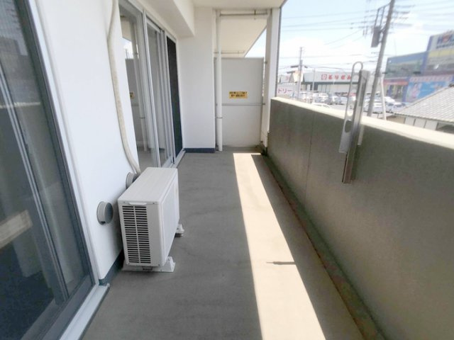 【バルコニー】 | モナーク伊勢崎 | モナーク伊勢崎