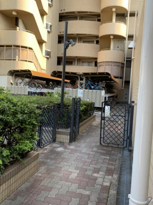 【周辺】 | メゾンフルール関目 | 駐輪場です。