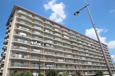 【外観】 | クローバーハイツ森小路3号棟 | 別角度の外観です。