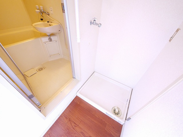 クレール千原Aの設備|嬉しい室内洗濯機置き場がございます