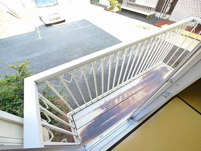 クレール千原Aのその他|雨戸もついております