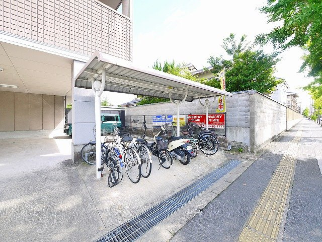 サンモールMRのその他共用部分|自転車置き場