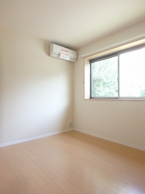【寝室】 | ガーデンフォレスト【SHM】 | 5.8帖の北側の洋室もエアコン付きです！これからの季節も快適にお過ごしできます♪