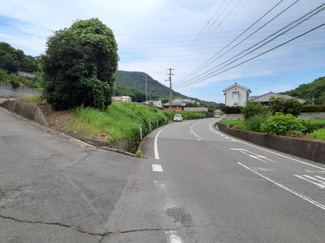 【その他】 | 坂出市川津町　売地 | 前面道路（県道側）