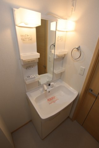 【独立洗面台】 | メゾン　なでしこ  