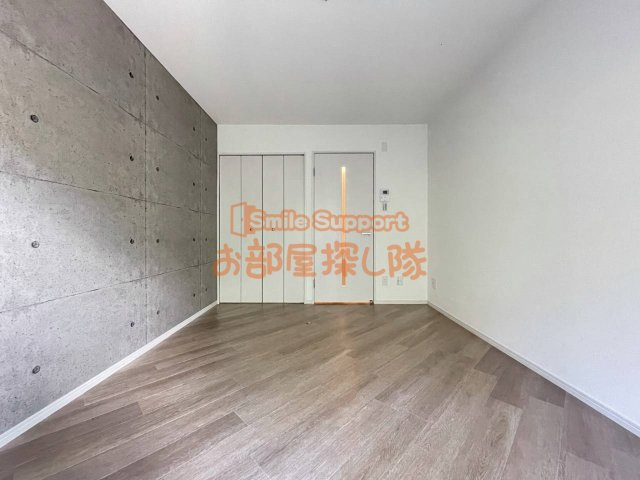 ロ・ワールハイツの洋室