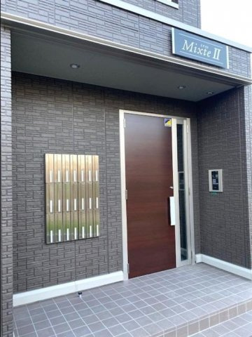 ミクストⅡのエントランス