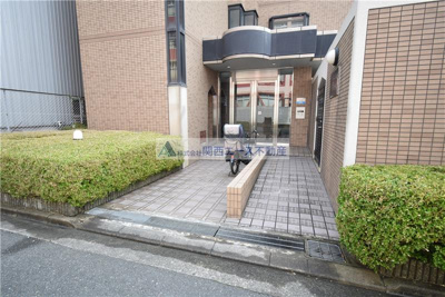 【エントランス】 | アルブル