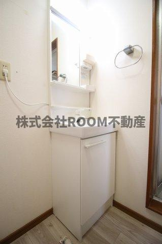 グリーン若葉の独立洗面台|独立洗面台です